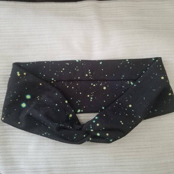 Fablebands Black Galaxy Headband Twist Knot Front Stars Space - Picture 3 of 4